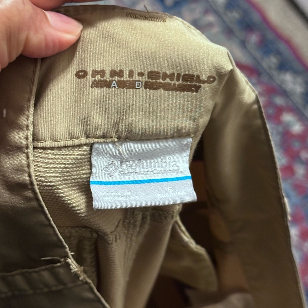 Columbia Tan Detachable Pants Wms Size 6 lightweight with Advanced Repellency - Picture 2 of 9